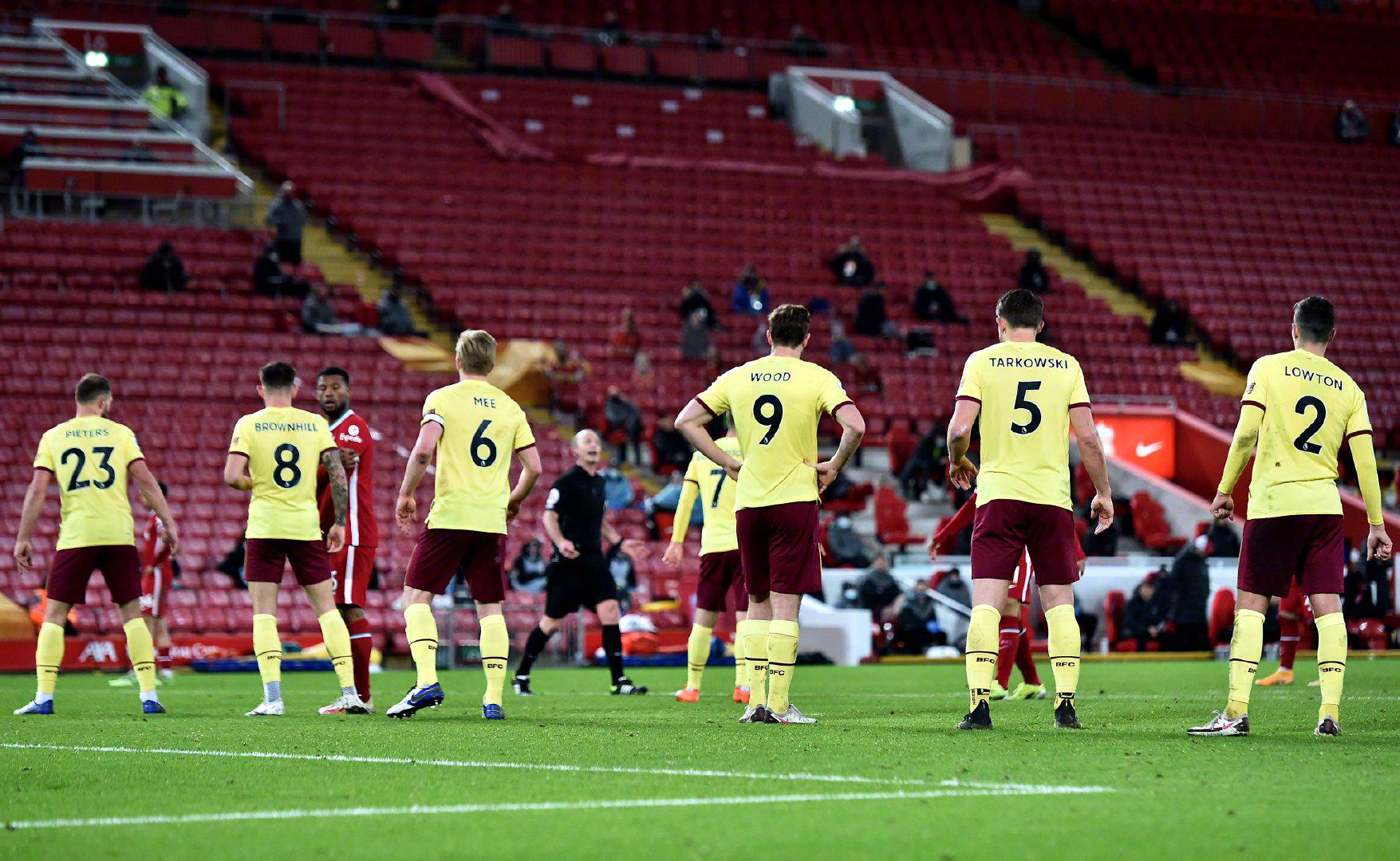 不仅展现出 不仅展现出